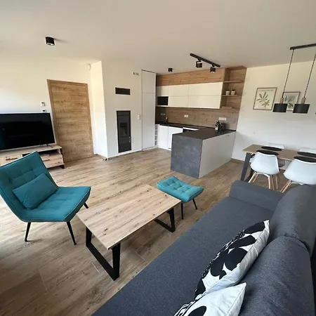 13ka Ground Oasis With Terrace By Interhome 아파트 Smržovka